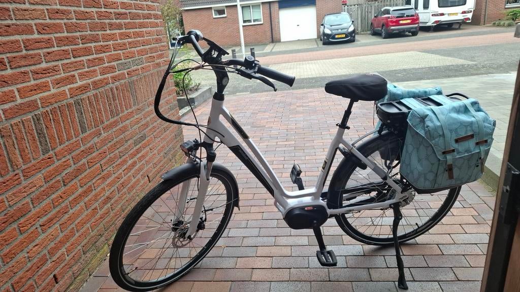 Mooie Amslod damesfiets met fietstas, Ophalen, Gebruikt, Overige merken