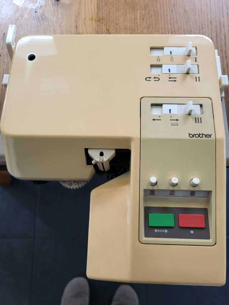 Brother KG-93 automatische breislede, Ophalen of Verzenden, Zo goed als nieuw, Naaimachine, Brother