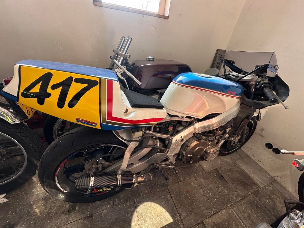 Honda cbr 400 rr voor onderdelen of opmaak circuit motor, Motoren, Onderdelen | Honda, Ophalen, Gebruikt