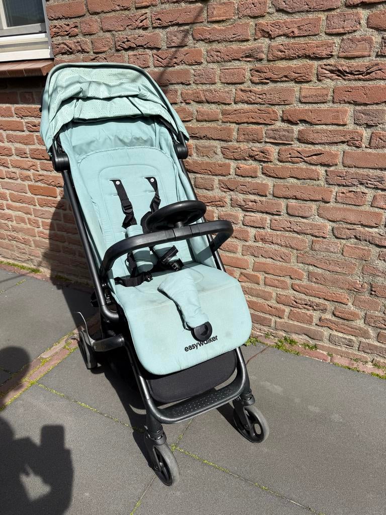 Easywalker Miley Coral Green buggy, Kinderen en Baby's, Buggy's, Ophalen, Zo goed als nieuw, Overige merken, Verstelbare rugleuning