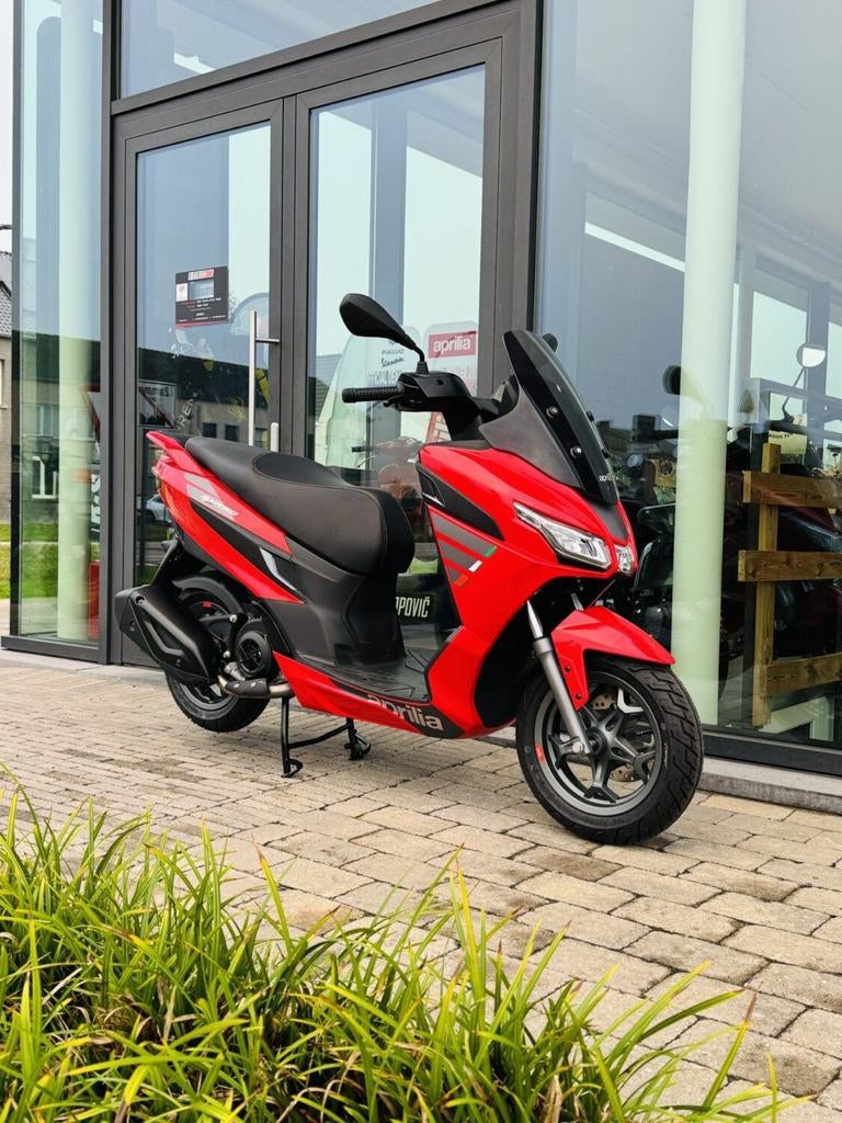 Aprilia sxr50 nieuw, Ophalen, Gebruikt, Overige modellen, Maximaal 45 km/u