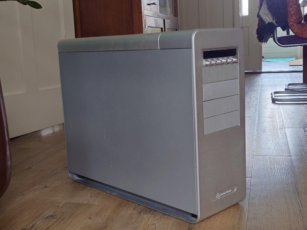 Silverstone Fortress FT02 computer behuizing, Computers en Software, Computerbehuizingen, Ophalen, Gebruikt