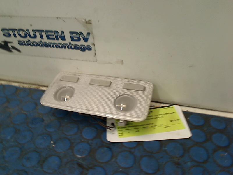 Binnenverlichting Mitsubishi Outlander (GF/GG) 8401A009ZZ, Auto-onderdelen, Gebruikt, Info@mitsubishi-motors.de, Mitsubishi, Emil-Frey-Straße 2, Friedberg 61169, , Duitsland