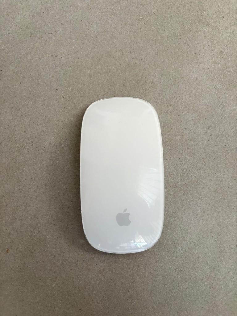 Apple Magic Muis (draadloos), Muis, Ophalen of Verzenden, Zo goed als nieuw, Draadloos
