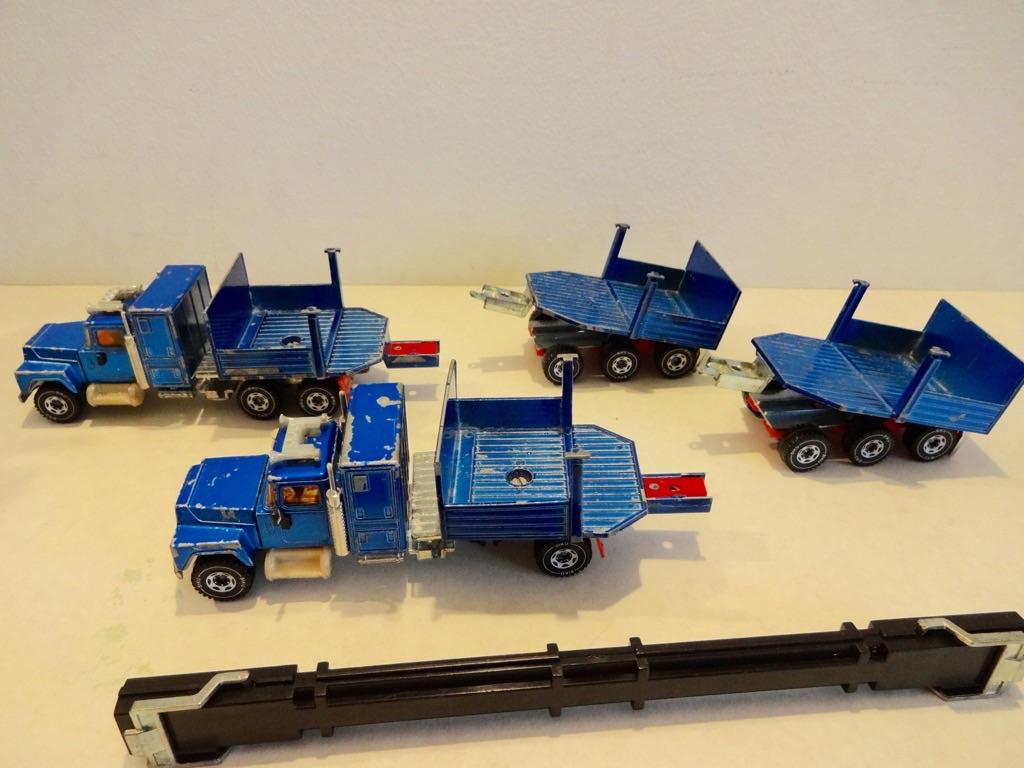 Siko Mack truck 4013,  2 stuks., Ophalen of Verzenden, Gebruikt, Bus of Vrachtwagen, SIKU