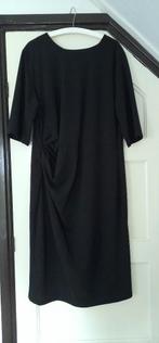 Zwarte damesjurk maat xxl of groter., Maat 46/48 (XL) of groter, Nieuw, Ophalen of Verzenden, Onder de knie