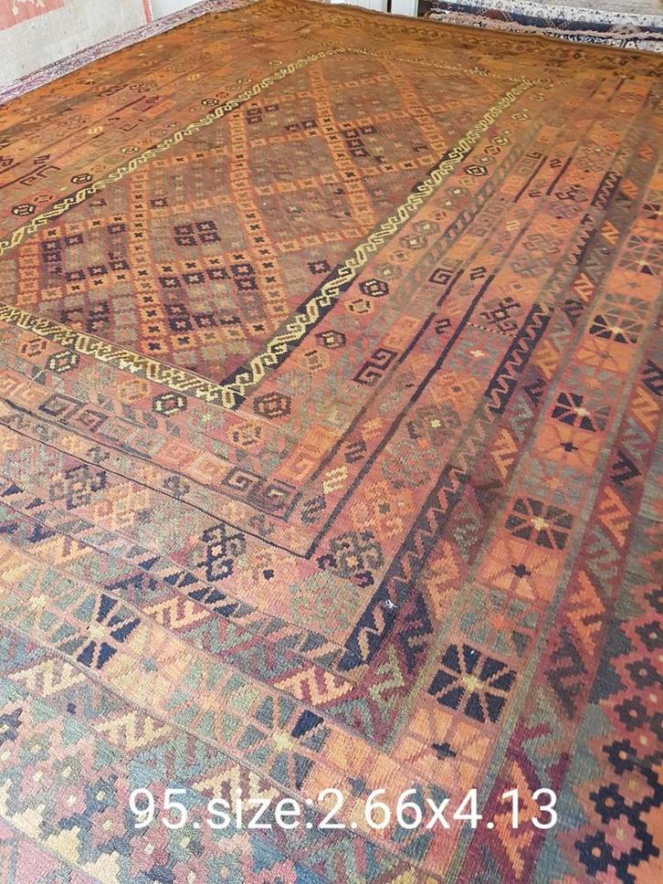 Handgeweven nieuwe kelim Size.2.66x4.10 voor € 899,-, Huis en Inrichting, Stoffering | Tapijten en Kleden, Nieuw, 200 cm of meer