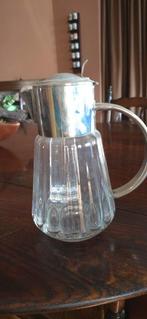 Glazen waterkan met verzilverde afsluitdop, Antiek en Kunst, Antiek | Glas en Kristal, Ophalen