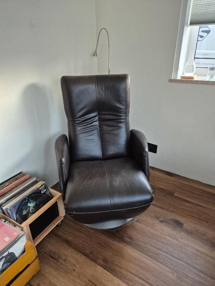 Elektrische stoel, Huis en Inrichting, Stoelen, Gebruikt, Eén, Leer, Bruin, Ophalen