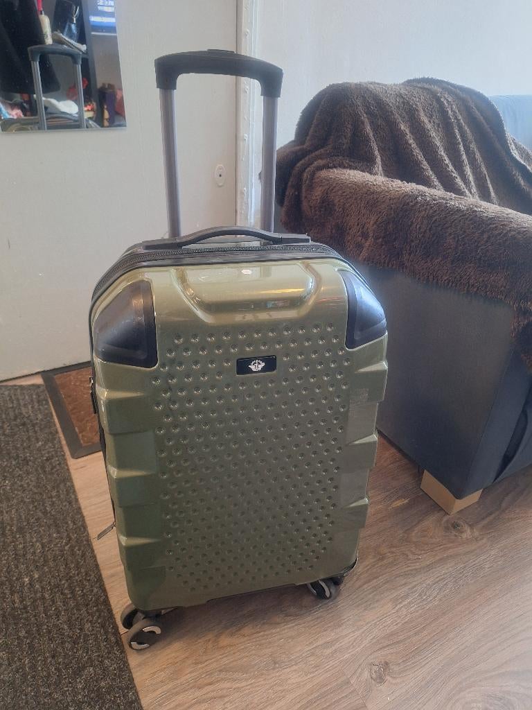 Mooie handige groene Dockers reiskoffer op wieltjes, Sieraden, Tassen en Uiterlijk, Koffers, Ophalen, Wieltjes, 50 tot 60 cm, Hard kunststof