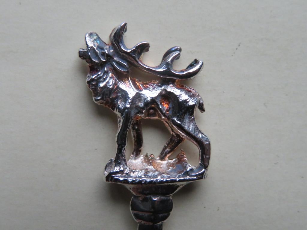 Verzilverd Keltum lepeltje Eland / hert 3D lengte 12,7 cm., Verzenden