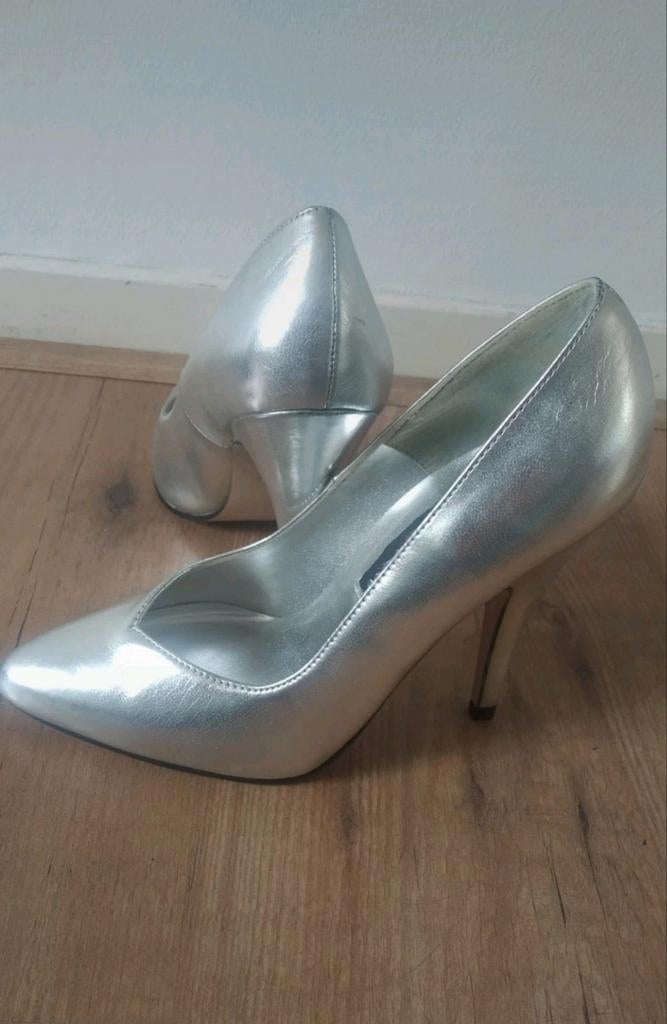 Zilveren Pleaser pumps maat 36 hak 10cm, Kleding | Dames, Schoenen, Pumps, Overige kleuren, Verzenden, Nieuw
