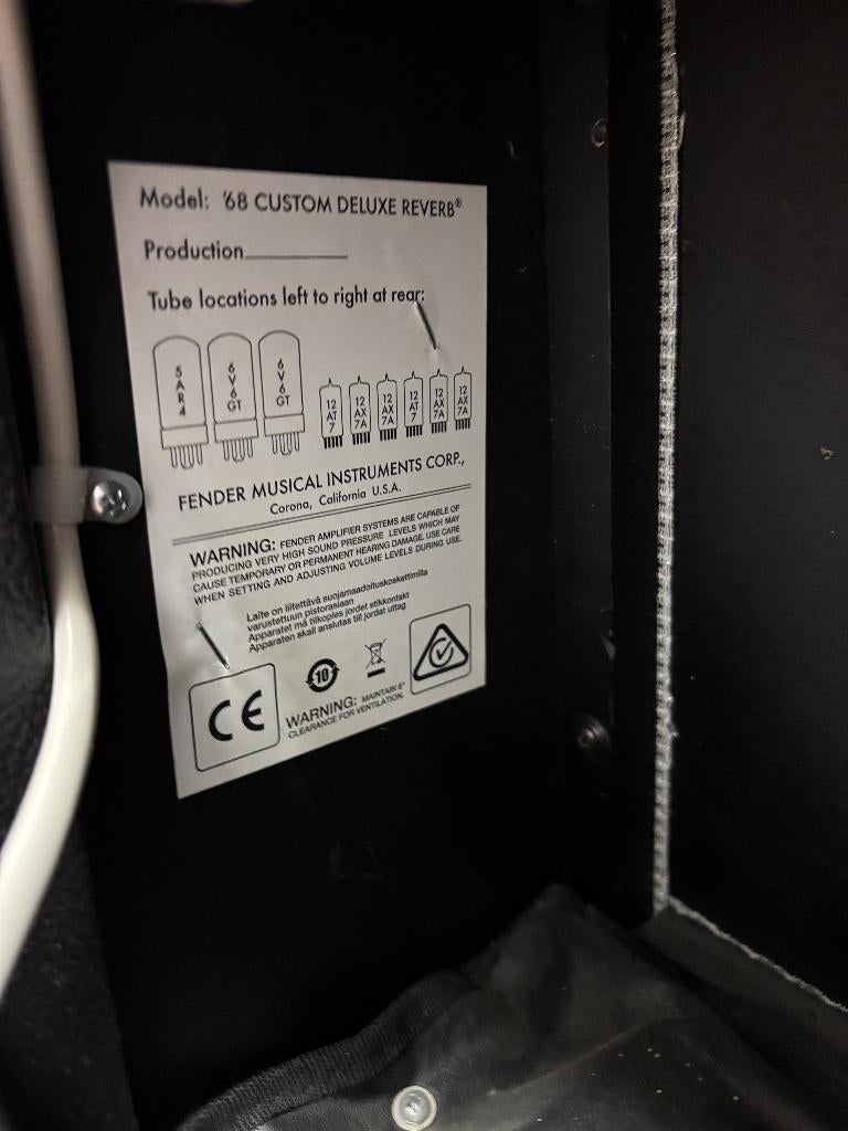Fender '68 Custom Deluxe Reverb Reissue, Muziek en Instrumenten, Versterkers | Bas en Gitaar, Ophalen, Gebruikt, Minder dan 50 watt