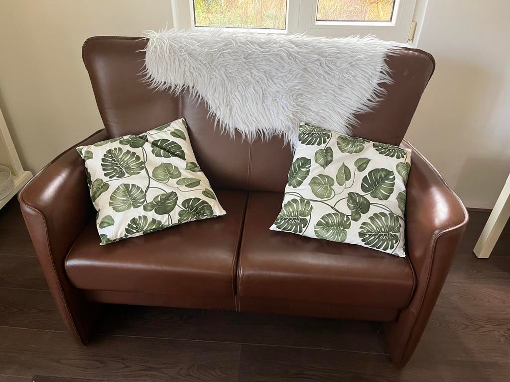 Bruin leren bankje, Ophalen, Gebruikt, Minder dan 75 cm, Tweepersoons