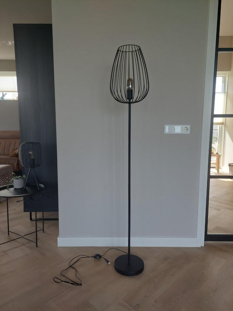 Eglo vloerlamp, zwart, als nieuw, Ophalen of Verzenden