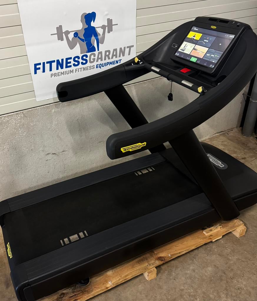 Technogym Run Excite+ 1000 Unity 3.0 LIVE Loopband Black, Sport en Fitness, Fitnessmaterialen, Ophalen of Verzenden, Overige typen