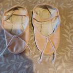 Ballet schoenen maat 30, 31., Sport en Fitness, Ophalen of Verzenden, Zo goed als nieuw, Schoenen
