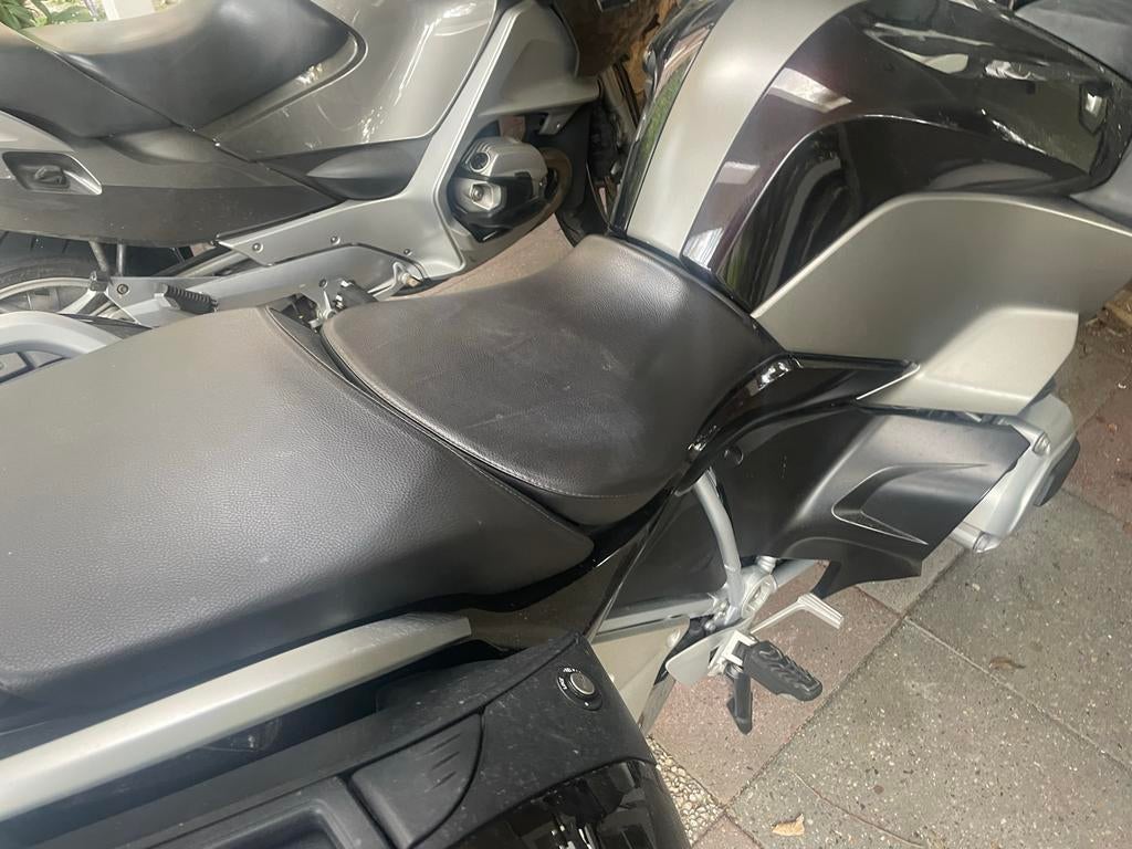Verlaagd, verwarmd zadel voor BMW R1200RT (2016) - Ruilen, Motoren, Ophalen, Gebruikt