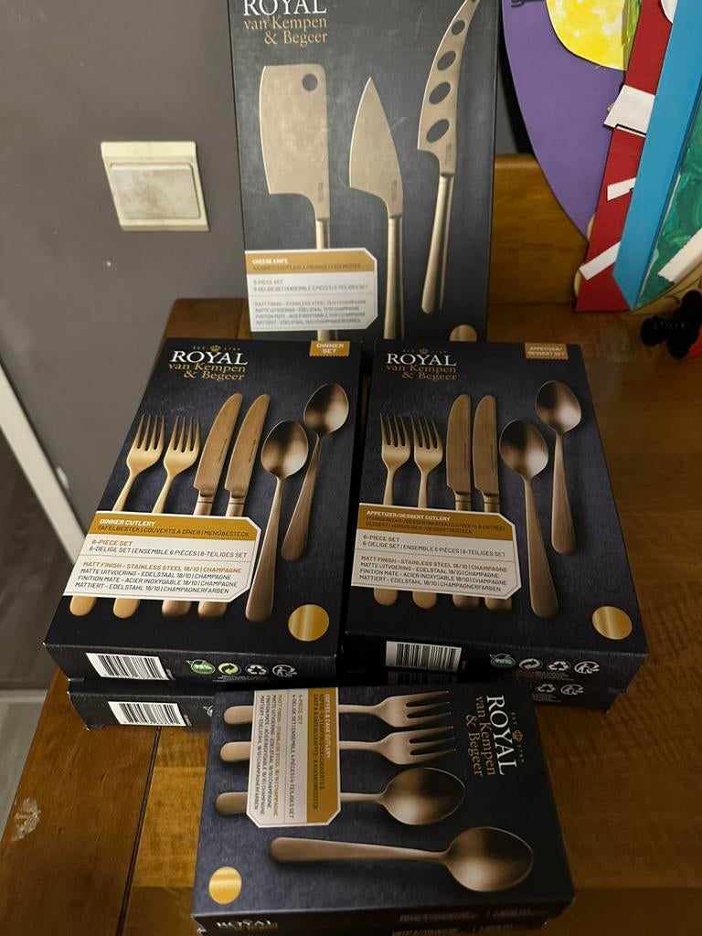 Royal Van Kempen & Begeer besteksets goud, Huis en Inrichting, Keuken | Bestek, Nieuw, Bestekset, Rvs of Chroom, Vaatwasserbestendig