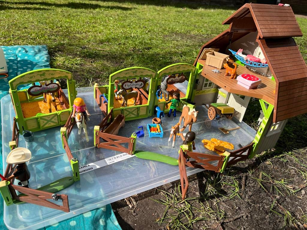 Playmobil Spirit Schuur met veel extra sets, Ophalen, Gebruikt, Complete set