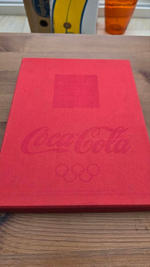 Coca-Cola pins, Olympische Spelen, 1896 t/m 1996. 23 pins, Ophalen of Verzenden, Zo goed als nieuw, Sport, Speldje of Pin