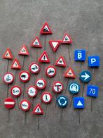 Speldjes verkeersborden, Ophalen of Verzenden, Gebruikt