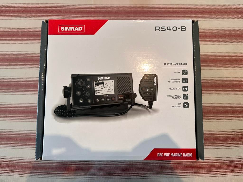 Simrad RS40-B VHF+AIS, Ophalen of Verzenden, Zo goed als nieuw, Communicatie