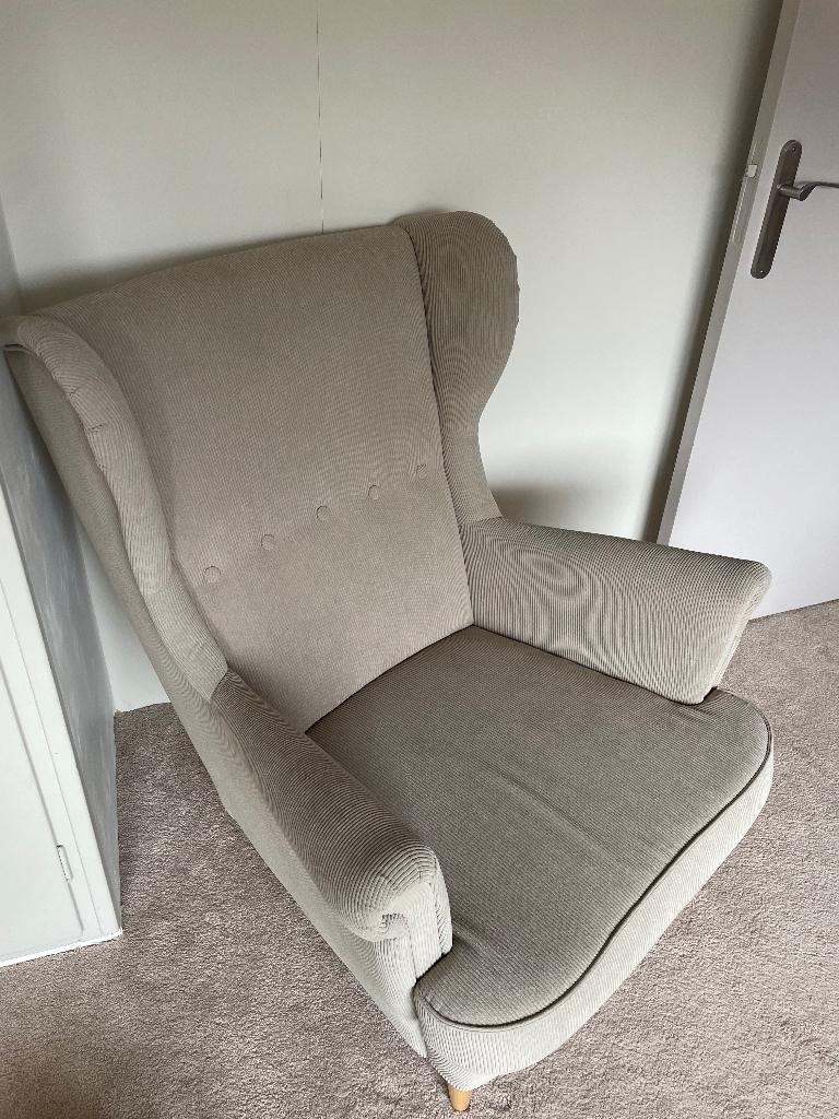 STRANDMON Oorfauteuil beige, Huis en Inrichting, Fauteuils, Ophalen, Zo goed als nieuw, 75 tot 100 cm, Minder dan 50 cm