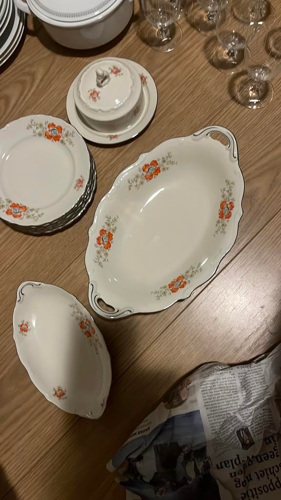 Servies uit 1940-1960, Antiek en Kunst, Antiek | Servies compleet, Ophalen