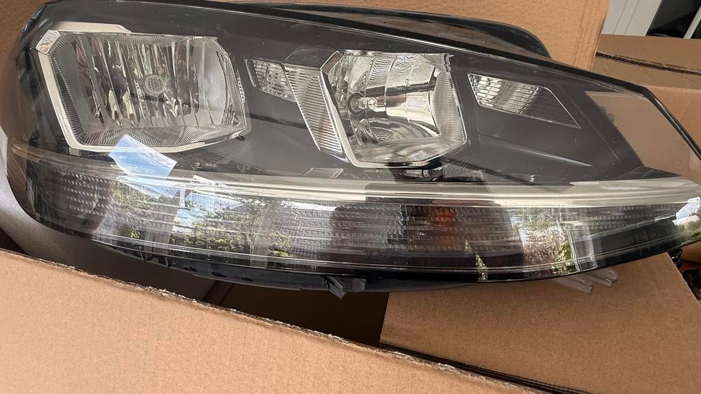 Koplampen Hella (links & rechts) VW Golf 4.5 R-line, Ophalen of Verzenden, Gebruikt, Volkswagen