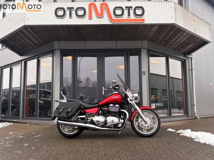 TRIUMPH THUNDERBIRD (bj 2011), Motoren, Motoren | Triumph, Bedrijf, Toermotor, 2 cilinders