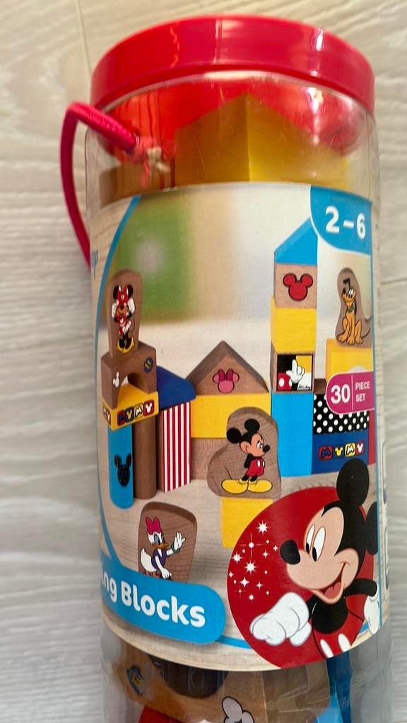 Houten blokken- Disney, Kinderen en Baby's, Speelgoed | Houten speelgoed, Ophalen of Verzenden, Zo goed als nieuw