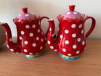 Twee vrolijke Oilily Douwe Egberts theepotten, Huis en Inrichting, Keuken | Keukenbenodigdheden, Ophalen, Zo goed als nieuw