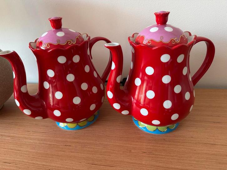 Twee vrolijke Oilily Douwe Egberts theepotten, Huis en Inrichting, Keuken | Keukenbenodigdheden, Zo goed als nieuw, Ophalen