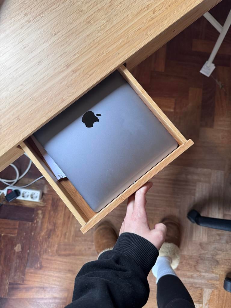 Modern bamboe bureau met lades, Huis en Inrichting, Bureaus, Ophalen, Gebruikt, Bruin, Overige merken