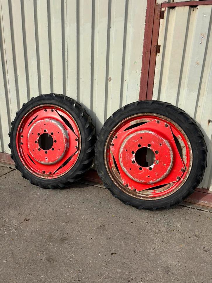 8.3R36 Cultuurwielen set Kleber- met losse velgplaat, Zakelijke goederen, Agrarisch | Onderdelen | Banden, Velgen en Assen, Ophalen