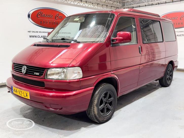 Volkswagen MULTIVAN T4  - ONLINE AUCTION, Auto's, Volkswagen, Bedrijf, Multivan, Diesel, MPV, Automaat, Origineel Nederlands, Rood