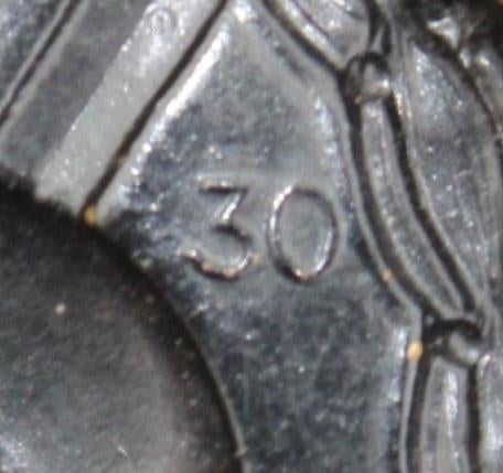 Zwarte VWA genummerd 30., Verzamelen, Militaria | Tweede Wereldoorlog, Ophalen of Verzenden, Landmacht, Duitsland, Lintje, Medaille of Wings