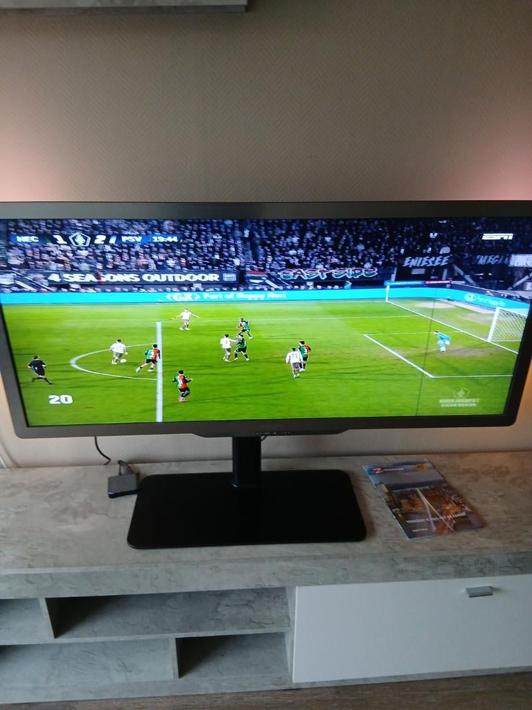 Philips TV  met streep in scherm, Philips, 50 Hz, Ophalen of Verzenden, Gebruikt