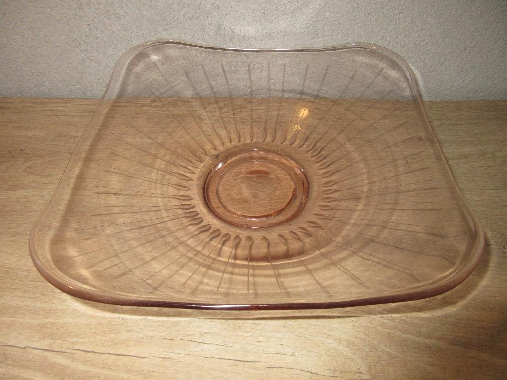 Vintage glazen geslepen fruitschaal roze glas, Ophalen of Verzenden