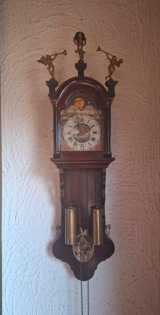 Friese staartklok - decoratief / restauratieobject, Antiek en Kunst, Antiek | Klokken, Ophalen