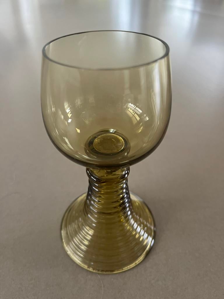 Roemer wijnglas, Ophalen, Zo goed als nieuw