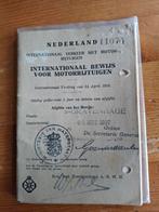 Internationaal Bewijs Motorrijtuigen 1926/1937 - Goede Staat, Boeken, Auto's | Boeken, Ophalen of Verzenden, Zo goed als nieuw