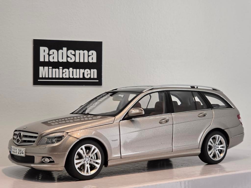 Mercedes-Benz C-Klasse Combi W204 Cubanitsilber 1:18 AUTOart, Auto, Autoart, Ophalen of Verzenden, Zo goed als nieuw