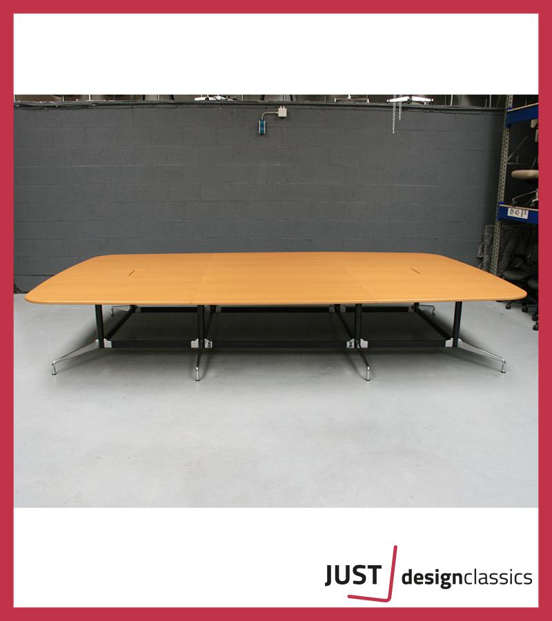 Vitra Eames Segmented Table Bootvorm 430 x 250 cm, Niet ingevuld, Zo goed als nieuw, Niet ingevuld, Niet ingevuld