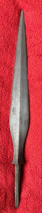 Oude Grote Tombak - Speerpunt no kris keris, Antiek en Kunst, Ophalen of Verzenden