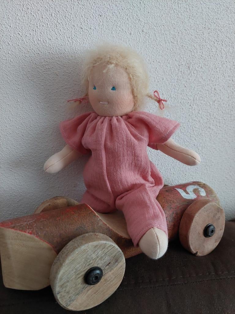 Antroposofische pop, Waldorfpop, Zonnekindpop, Vrije school, Ophalen of Verzenden, Nieuw, Overige typen