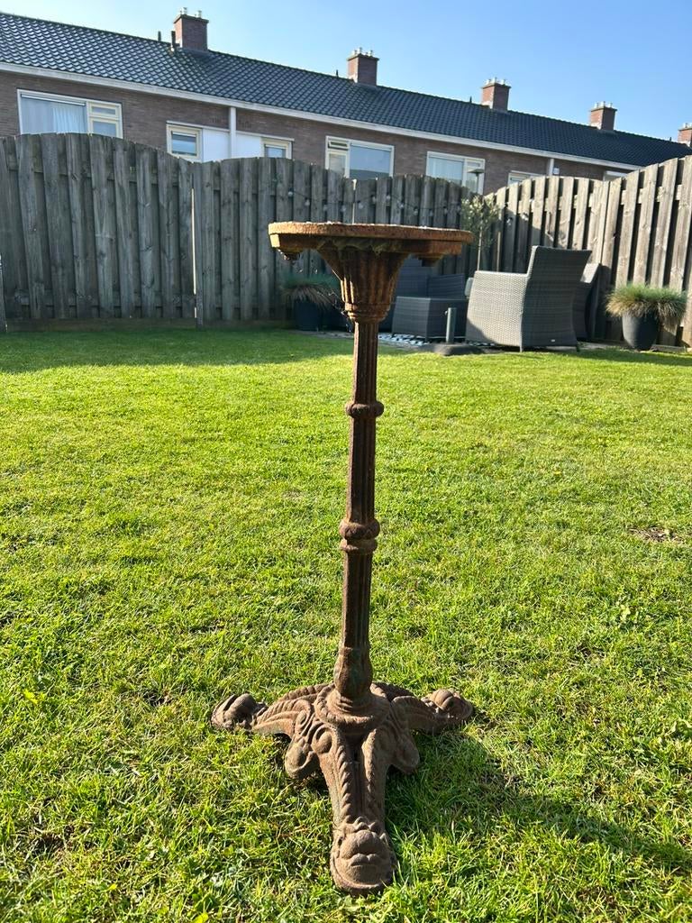 Brocante oude gietijzeren tafelpoot onderstel, Antiek en Kunst, Ophalen
