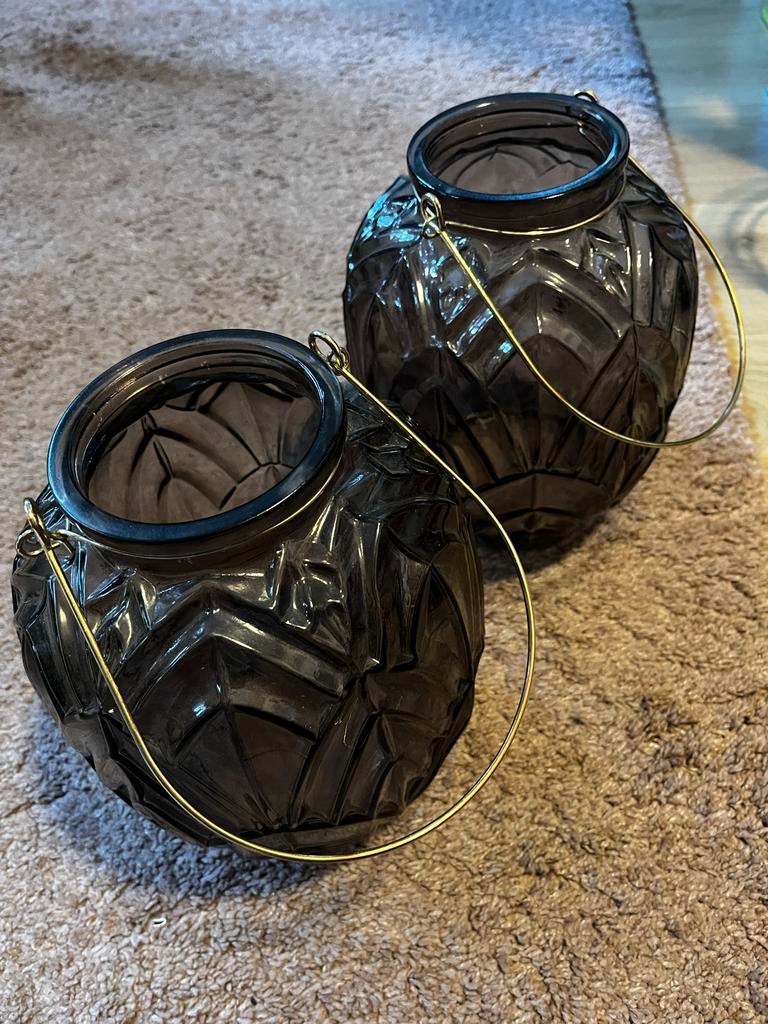 2 Grote Glazen Windlichten, Huis en Inrichting, Woonaccessoires | Kandelaars en Kaarsen, Ophalen, Overige materialen, Overige kleuren