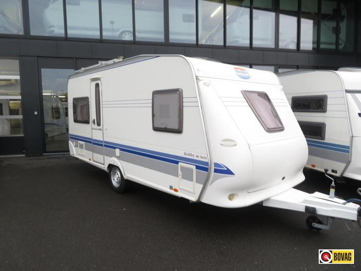 Hobby De Luxe 460 UFE + Mover, Caravans en Kamperen, Caravans, tot en met 4, Rondzit, Hobby, Frans bed, Overige typen, Douche